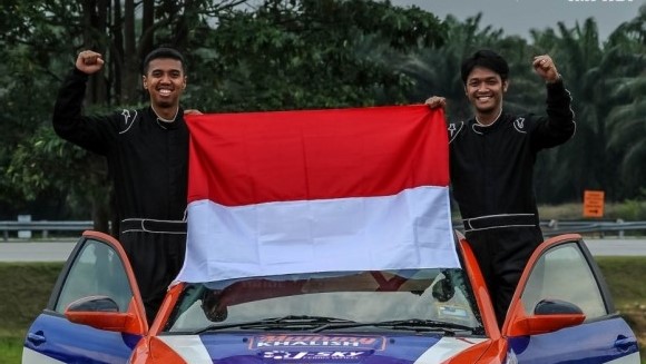 Debut Rally Internasional Julian Johan Bersama GT Radial dan Evalube Helios