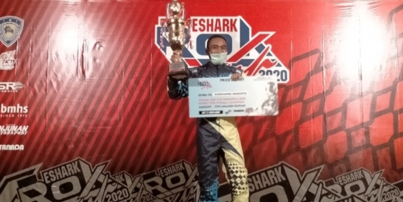Haridarma Manoppo Kembali Menyabet Juara Umum Kelas Expert Eshark Rok Cup