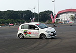 GT Radial mendukung ajang Daihatsu Sirion Slalom College Battle 2013